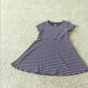 Girl’s dress
